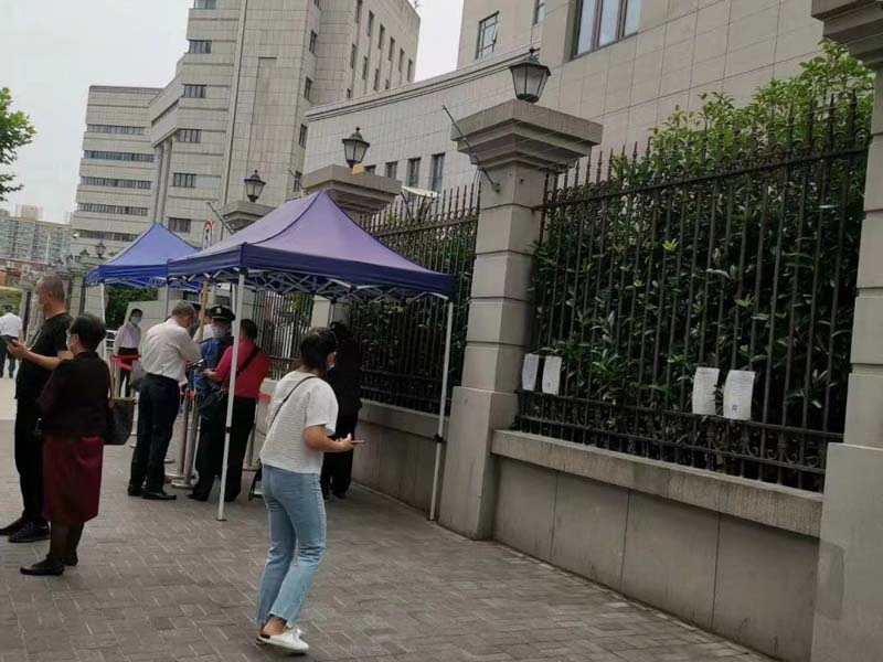 上海離婚案律師來講講出現(xiàn)婚姻法的離婚財(cái)產(chǎn)糾紛情況該怎么辦