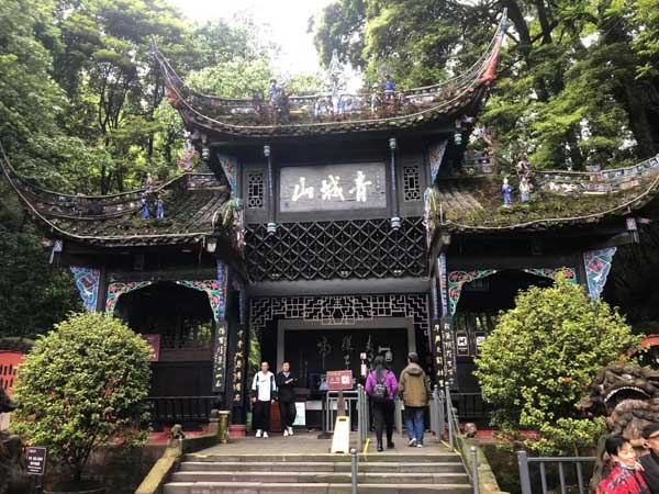 家人被拘留后，需要請律師嘛？上海刑事案件律師為您解析