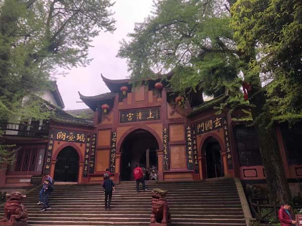 酒托案能認定為搶劫嗎？嘉定律師為您分析
