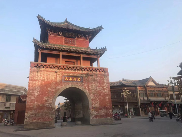 規(guī)勸其他犯罪嫌疑人投案的行為是否構(gòu)成立功？徐匯區(qū)律師為您講解